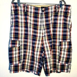 Izod Plaid Cargo Mens Size 36 Flat Front Cotton Casual Modern Preppy Shorts